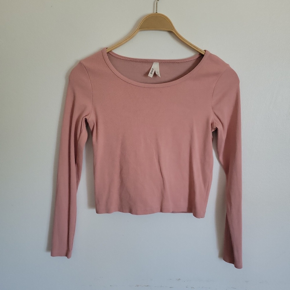 Pact Long Sleeve Crop Top Medium Dusty Pink Rib Knit Athleisure Gorpcore Sporty